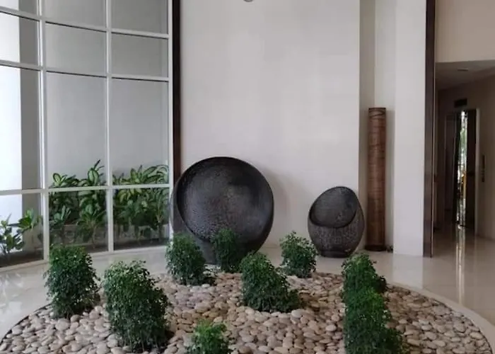 Calyx Residences Aparthotel *