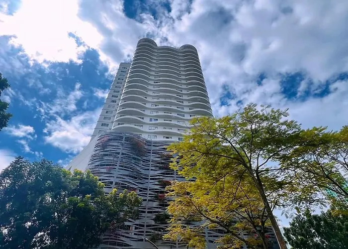 Calyx Residences Aparthotel *